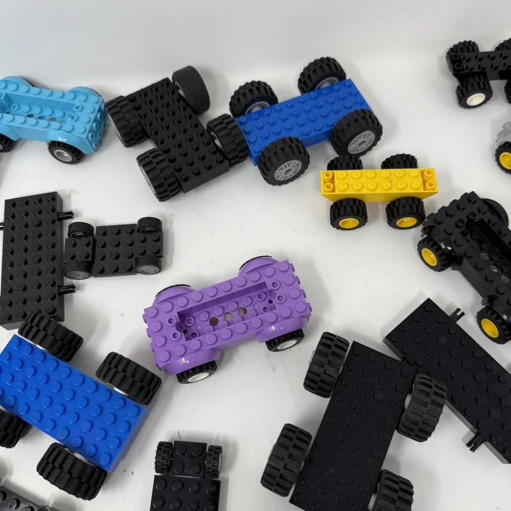 LEGO Vehicle Car Truck Base Plate Lot City Race Lot Car Frames Assorted Cars - Picture 5 of 7